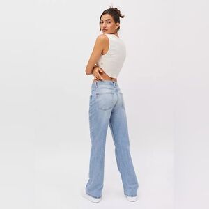 BDG Urban Outfitters '90s Mid-Rise Bootcut Jean Size 24 Light Blue Wash Denim
